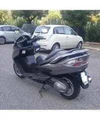 Suzuki Burgman 400