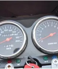 SUZUKI GS 500 F 2oo5 Km 9.800 €. 1.700 Permute Garanzia SUZUKI GS 500 F 2oo5 Km 9.800 €. 1.700 Permute Garanzia