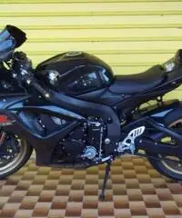 SUZUKI GSX R 750 2008 SUZUKI GSX R 750 2008