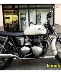 TRIUMPH Bonneville 865 - Garanzia 24 Mesi  + Permute