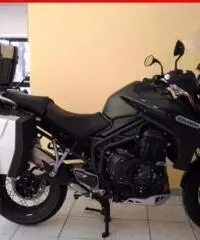 TRIUMPH Tiger Explorer XC SE 1215 ABS verde met - 14059 TRIUMPH Tiger Explorer XC SE 1215 ABS verde met - 14059