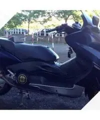 Yamaha T Max - 2005