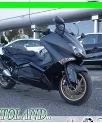YAMAHA T-Max 530 TMax*Black Max*Oro*Centalina aggiuntiva*Ottima* YAMAHA T-Max 530 TMax*Black Max*Oro*Centalina aggiuntiva*Ottima*