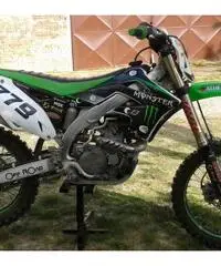 Vendo Kawasaki KX-F 2012