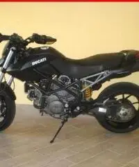 DUCATI Hypermotard 796 nero opaco - 20453
