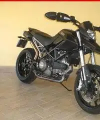 DUCATI Hypermotard 796 nero opaco - 20453