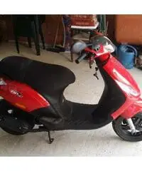 Scooter Piaggio Zip 2t Scooter Piaggio Zip 2t
