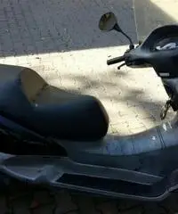 Honda foresight 250 cc.  2000 Honda foresight 250 cc.  2000