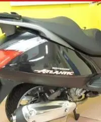APRILIA Atlantic 300 BLU - 4481 APRILIA Atlantic 300 BLU - 4481