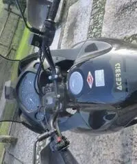 Honda Transalp 650 del 2000, km 41.000, colore nero