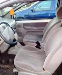 Renault Twingo 1.2i Saint Tropez