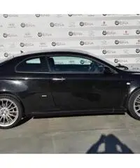 ALFA ROMEO GT 1.9 JTDM 16V Distinctive Black Line