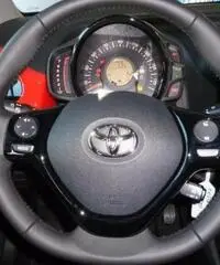 Aygo 1.0Vvt-i 69CV5Porte X-play