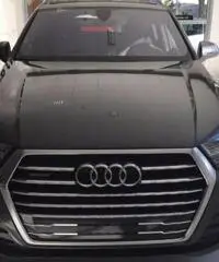 Q7 3.0TDIQuattro Tiptronic Business Plus