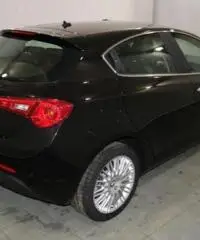 ALFA ROMEO Giulietta 1.6 JTDm-2 105 CV Exclusive