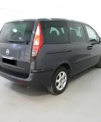 FIAT Ulysse 2.2 JTD Emotion 7 Posti
