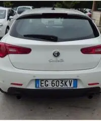 ALFA ROMEO Giulietta 2.0 JTDm-2 170 CV Distinctive