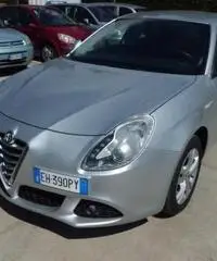 ALFA ROMEO Giulietta 2.0 JTDm-2 140 CV Distinctive