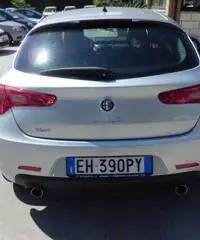 ALFA ROMEO Giulietta 2.0 JTDm-2 140 CV Distinctive