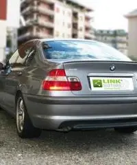 BMW Serie 3 320d Turbodiesel 4 Porte Attiva - MANUTENZIONE CERTIFICATA