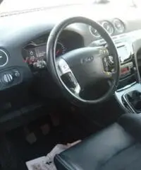 FORD Galaxy 2.0 TDCi 163 CV DPF Titanium