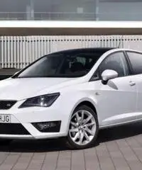 SEAT Ibiza 1.4 TDI 75 CV CR 5p. Connect Purple