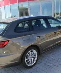 SEAT Leon 1.6 TDI 110 CV DSG ST Start/Stop Style