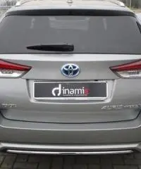 TOYOTA Auris Touring Sports 1.8 Hybrid Active