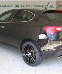 ALFA ROMEO Giulietta 1.6 JTDm 120 CV BLACK EDITION