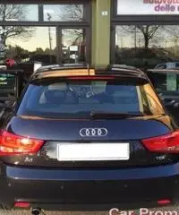 AUDI A1 1.6 SPB TDI S tronic Ambition
