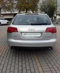 AUDI A6 3.0 V6 TDI qu. Av.