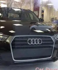 AUDI Q3 2.0 TDI 150 CV Business