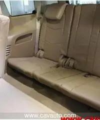CADILLAC Escalade PLATINUM - 8 Posti - Disp. BI-FUEL GPL - Poss. 250