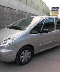Citroen Xsara Picasso 2.0 HDi Elegance Citroen Xsara Picasso 2.0 HDi Elegance