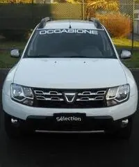DACIA Duster 16 Laureate 4x4 105cv
