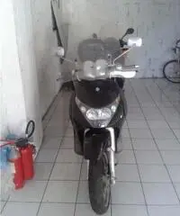 Piaggio Beverly 200