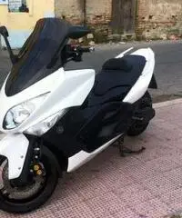 Yamaha Tmax