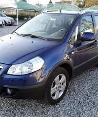 FIAT Sedici 1.6 16V 4x4 Emotion