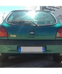 FORD Fiesta 1.2i 16V cat 3p Neopatentati WRC AUTO