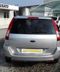 Ford Fusion 1.4 16V 5porte