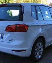 Golf Sportsvan 1.6TDI 110CV DSG Comf - UFFICIALE Golf Sportsvan 1.6TDI 110CV DSG Comf - UFFICIALE