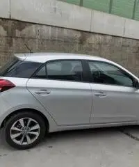 Hyundai i20 1.2 84 CV 5 porte Comfort Hyundai i20 1.2 84 CV 5 porte Comfort