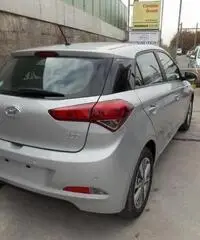 Hyundai i20 1.2 84 CV 5 porte Comfort Hyundai i20 1.2 84 CV 5 porte Comfort