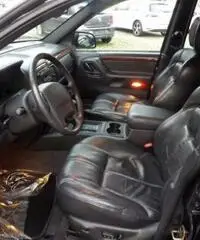 JEEP Grand Cherokee 4.0 cat Limited JEEP Grand Cherokee 4.0 cat Limited