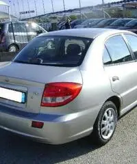 KIA Rio 1.3 SEDAN COMFORT 4PORTE BENZINA 2005