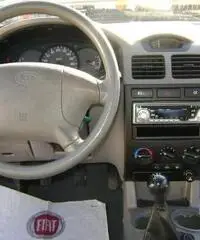 KIA Rio 1.3 SEDAN COMFORT 4PORTE BENZINA 2005