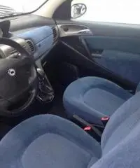 LANCIA Ypsilon 1.2 16V Platino