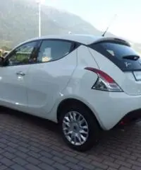 LANCIA Ypsilon 1.2 69 CV 5 porte Silver