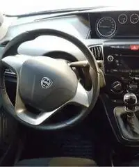 LANCIA Ypsilon 1.2 69 CV Gold 2015