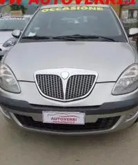 LANCIA Ypsilon 1.2 Oro